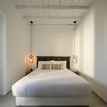 The Summit Of Mykonos 4* カロ・リヴァディ