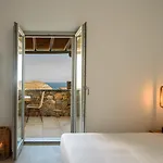 The Summit Of Mykonos كالو ليفادي