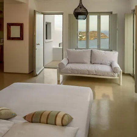 The Summit Of Mykonos Bed & Breakfast