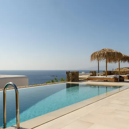 The Summit Of Mykonos 칼로 리바디