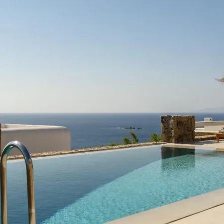 The Summit Of Mykonos 4* 칼로 리바디