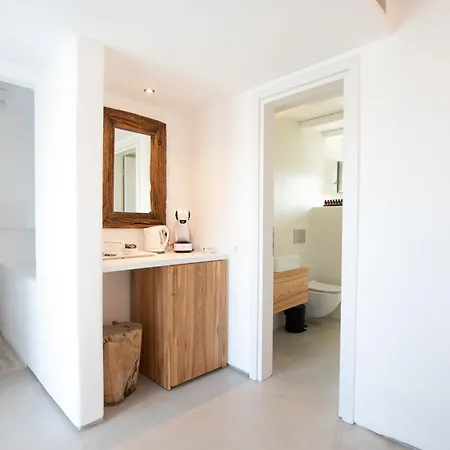 The Summit Of Mykonos Kalo Livadi