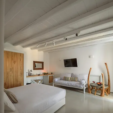 The Summit Of Mykonos Bed & Breakfast 4*