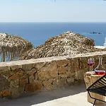 The Summit Of Mykonos 住宿加早餐酒店 凯勒里瓦迪